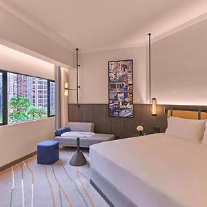 Camera superior deluxe con letto king size ai piani superiori